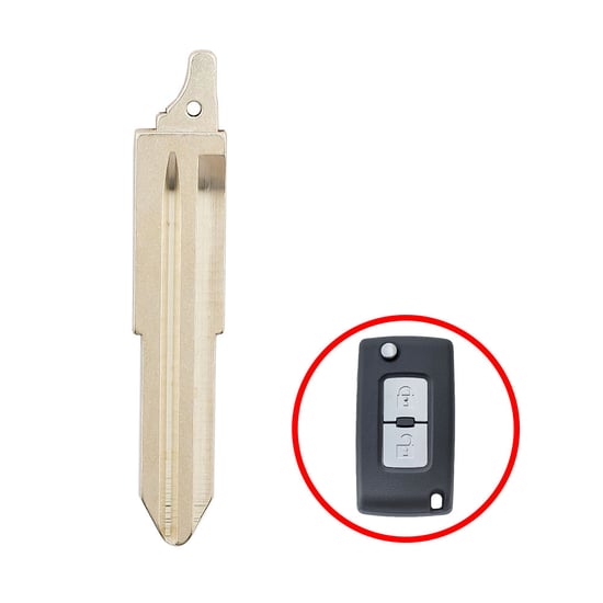 Mitsubishi Pajero 2015-2020 Flip Remote Blade
